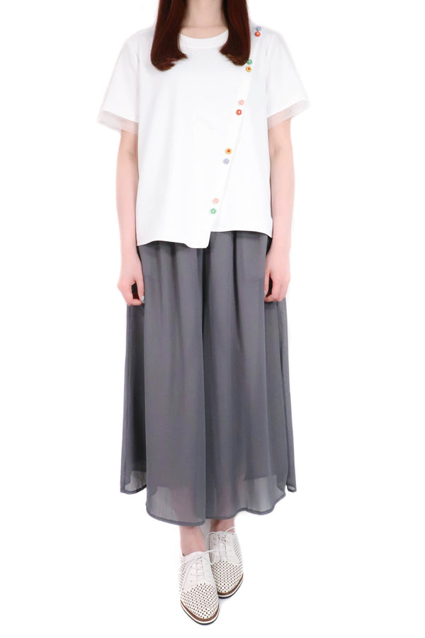 彩色花花鈕扣上衣 (日本布料) - 白色 - Chic Collection