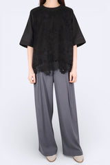 前通花後傘型接拼上衣 - 黑色