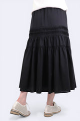 壓摺設計棉麻半截裙 - 黑色