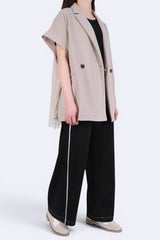 後拼網紗寬鬆背心外套 - 杏色 - Chic Collection