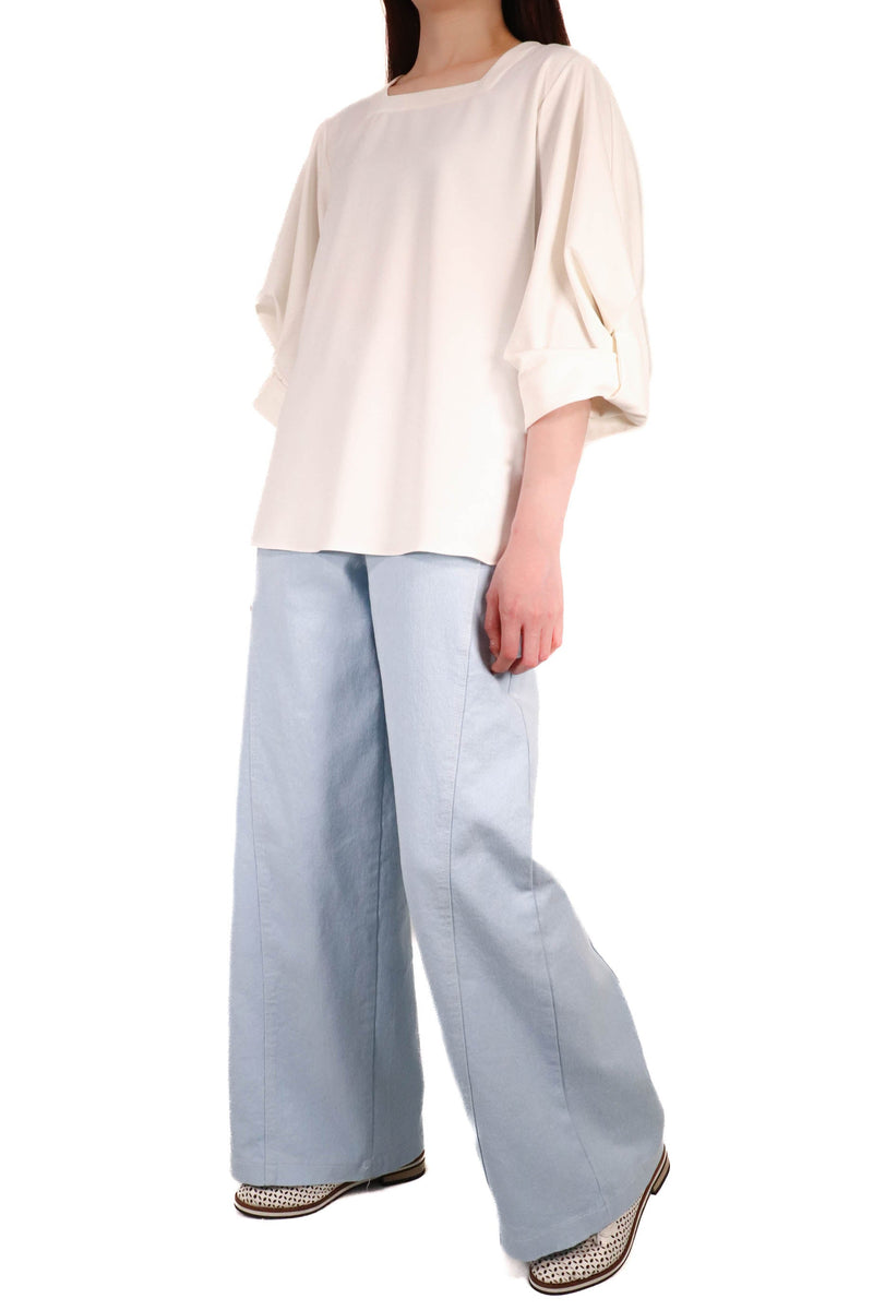 方領扭結袖暗閃上衣 (日本布料) - 白色 - Chic Collection