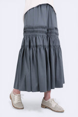 壓摺設計棉麻半截裙 - 灰藍色 - Chic Collection