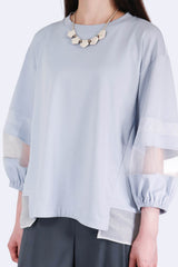 層次接拼歐根紗袖棉質上衣 - 淺藍色 - Chic Collection