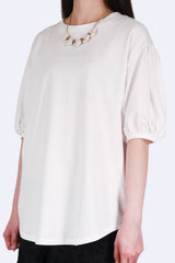 泡泡袖弧形下擺上衣 - 白色 - Chic Collection