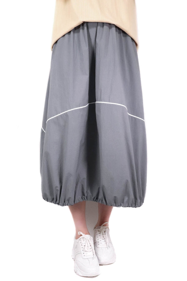 滾邊束帶設計半截裙 (日本布料) - 灰色 - Chic Collection