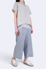 V領拼LACE下擺雪紡上衣 (拼日本布料) - 灰色 - Chic Collection