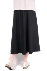 A line設計半截裙 (日本布料) - 黑色 - Chic Collection