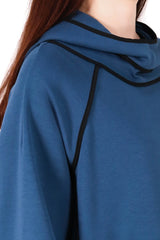 圍邊下擺束腳造型連帽上衣 (日本布料) - 藍色 - Chic Collection