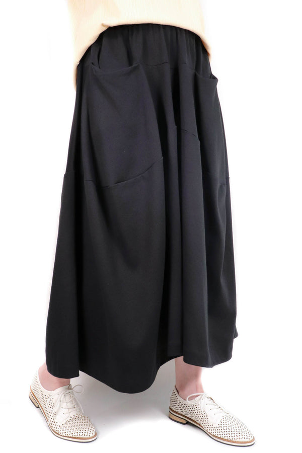 燈籠立體造型闊褲 - 黑色 - Chic Collection