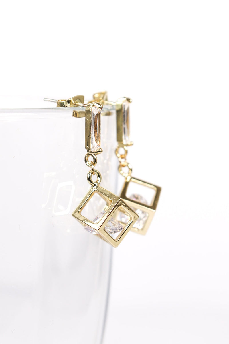立體方框閃石耳環 (銀針) - 金色 - Chic Collection