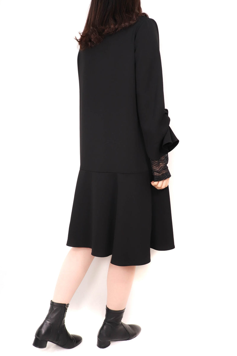 立體層次拼袖雪紡連身裙 - 黑色 - Chic Collection