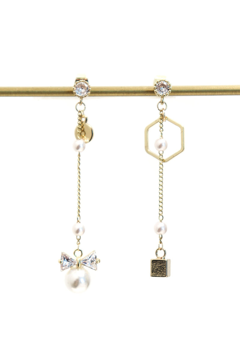 幾何珍珠鏈耳環 (銀針) - 金色 - Chic Collection