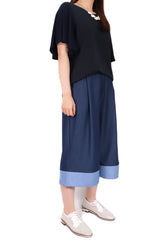 簡約傘袖接拼綿質上衣 - 深藍色 - Chic Collection